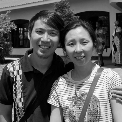 Mr. & Mrs. Xiaomai 小麥夫婦